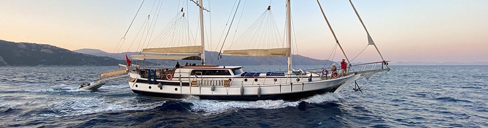 Derya Deniz <Br> Luxury Ketch - Meridian Travel & Yachting